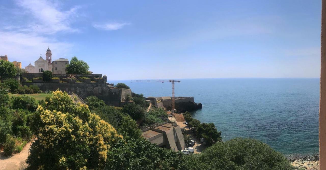 Appartement La CASA DI L'ACQUA au pied de la citadelle à Bastia  Extérieur photo