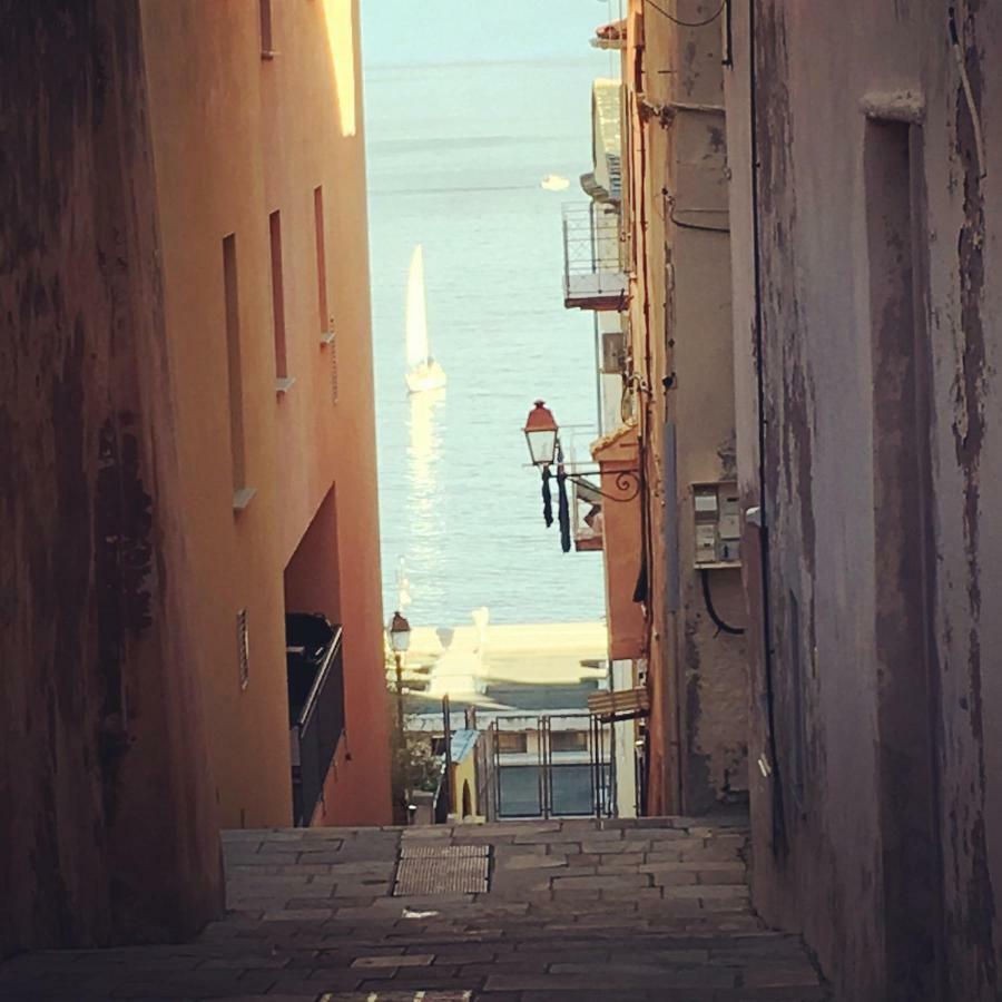 Appartement La CASA DI L'ACQUA au pied de la citadelle à Bastia  Extérieur photo